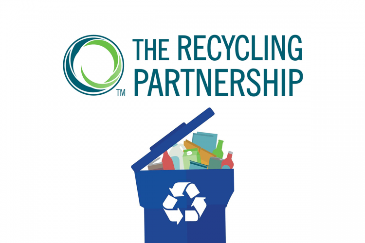 County Secures a Grant for Recycling Education